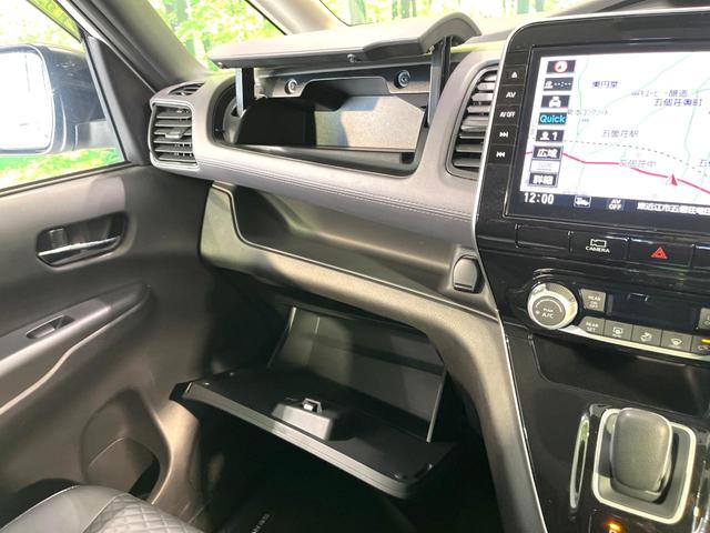 セレナ ｅ－パワー　ハイウェイスターＶ　純正１０型ナビ　フリップダウンモニター　アラウンドビューモニター　Ｂｌｕｅｔｏｏｔｈ　プロパイロット　両側電動スライドドア　ＢＳＭ　ＥＴＣ　リアオートエアコン　　ドラレコ　デジタルインナーミラー（42枚目）