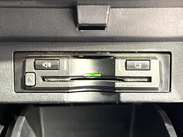 ヴェルファイア ２．５Ｚ　Ａエディション　フリップダウンモニター　ＢＩＧ－Ｘ１１インチナビ　バックカメラ　両側電動スライドドア　クルーズコントロール　Ｂｌｕｅｔｏｏｔｈ　ＥＴＣ　ＬＥＤヘッドライト　　リアオートエアコン　電子パーキング（8枚目）