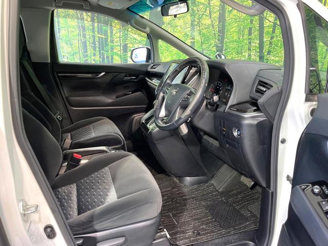 ヴェルファイア ２．５Ｚ　Ａエディション　フリップダウンモニター　ＢＩＧ－Ｘ１１インチナビ　バックカメラ　両側電動スライドドア　クルーズコントロール　Ｂｌｕｅｔｏｏｔｈ　ＥＴＣ　ＬＥＤヘッドライト　　リアオートエアコン　電子パーキング（38枚目）