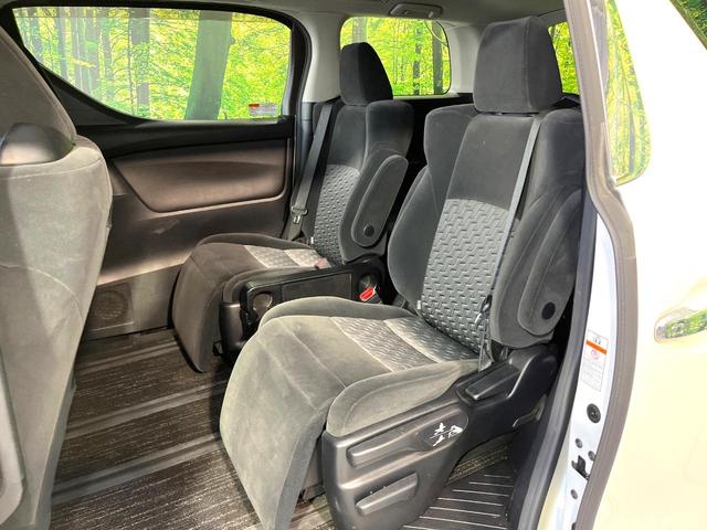 ヴェルファイア ２．５Ｚ　Ａエディション　フリップダウンモニター　ＢＩＧ－Ｘ１１インチナビ　バックカメラ　両側電動スライドドア　クルーズコントロール　Ｂｌｕｅｔｏｏｔｈ　ＥＴＣ　ＬＥＤヘッドライト　　リアオートエアコン　電子パーキング（39枚目）