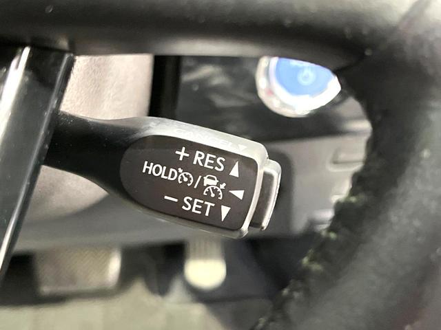 �y���[�_�[�N���[�Y�R���g���[���z�������H�ł̒��������s���y�ɁI�I�����ő��x��ۂN���[�Y�R���g���[�����A�Փˌy���V�X�e���ƘA�g���A�O���̎ԗ������m���ĎԊԂ�ۂ悤�ɑ��x���߂��Ă���܂��I�I