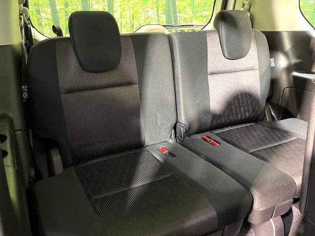 セレナ ハイウェイスター　ＶセレクションＩＩ　アルパイン１１型ナビ　フリップダウンモニター　全周囲カメラ　クルーズコントロール　ハンズフリー機能付両側パワースライド　禁煙　リアオートエアコン　ドラレコ　ロールサンシェード　駐車支援システム（10枚目）