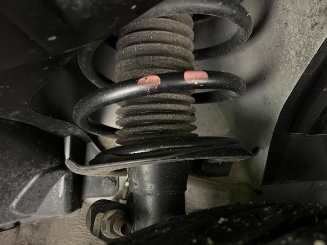 セレナ ハイウェイスター　ＶセレクションＩＩ　アルパイン１１型ナビ　フリップダウンモニター　全周囲カメラ　クルーズコントロール　ハンズフリー機能付両側パワースライド　禁煙　リアオートエアコン　ドラレコ　ロールサンシェード　駐車支援システム（20枚目）