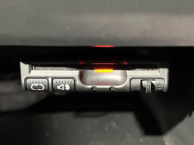 セレナ ハイウェイスター　ＶセレクションＩＩ　アルパイン１１型ナビ　フリップダウンモニター　全周囲カメラ　クルーズコントロール　ハンズフリー機能付両側パワースライド　禁煙　リアオートエアコン　ドラレコ　ロールサンシェード　駐車支援システム（34枚目）