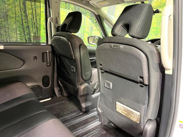 セレナ ハイウェイスター　ＶセレクションＩＩ　アルパイン１１型ナビ　フリップダウンモニター　全周囲カメラ　クルーズコントロール　ハンズフリー機能付両側パワースライド　禁煙　リアオートエアコン　ドラレコ　ロールサンシェード　駐車支援システム（48枚目）