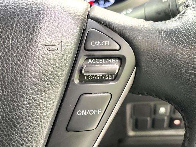 �y�N���[�Y�R���g���[���z�������H�����N���N���s�B�A�N�Z���𗣂��Ă���葬�x�ő��s���ł��A�������^�]���̕��S���y���I�����E�������ȒP�ȃX�C�b�`����Œ����ł��܂��B