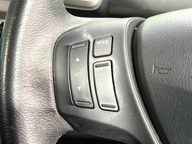 フリード Ｇ　エアロ　純正ナビ　バックカメラ　両側電動スライドドア　ＥＴＣ　Ｂｌｕｅｔｏｏｔｈ　スマートキー　オートエアコン　オートライト　アイドリングストップ　電動格納ミラー　ＨＩＤヘッドライト　純正１５インチアルミ（29枚目）