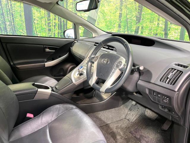 プリウス Ｇツーリングセレクションレザーパッケージ　純正８インチナビ　バックカメラ　プリクラッシュセーフティ　レーダークルーズコントロール　シートヒーター　ＥＴＣ　Ｂｌｕｅｔｏｏｔｈ　パワーシート　ＬＥＤヘッドライト　純正１７インチＡＷ　スマートキー（41枚目）