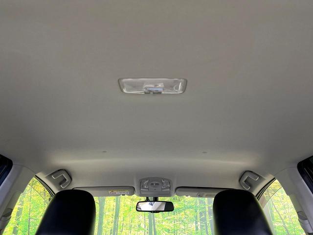 プリウス Ｇツーリングセレクションレザーパッケージ　純正８インチナビ　バックカメラ　プリクラッシュセーフティ　レーダークルーズコントロール　シートヒーター　ＥＴＣ　Ｂｌｕｅｔｏｏｔｈ　パワーシート　ＬＥＤヘッドライト　純正１７インチＡＷ　スマートキー（45枚目）