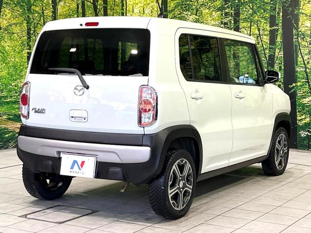 フレアクロスオーバー ＸＳ　純正ナビ　バックカメラ　衝突軽減　前席シートヒーター　スマートキー　禁煙　革巻ステアリング　ＨＩＤヘッドライト　純正１５インチＡＷ　Ｂｌｕｅｔｏｏｔｈ　ステアリングスイッチ　オートエアコン（17枚目）