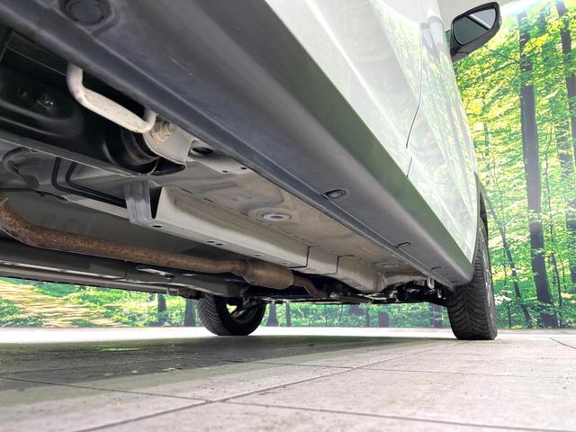 フレアクロスオーバー ＸＳ　純正ナビ　バックカメラ　衝突軽減　前席シートヒーター　スマートキー　禁煙　革巻ステアリング　ＨＩＤヘッドライト　純正１５インチＡＷ　Ｂｌｕｅｔｏｏｔｈ　ステアリングスイッチ　オートエアコン（49枚目）