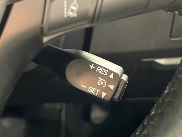 �y���[�_�[�N���[�Y�R���g���[���z�������H�ł̒��������s���y�ɁI�I�����ő��x��ۂN���[�Y�R���g���[�����A�Փˌy���V�X�e���ƘA�g���A�O���̎ԗ������m���ĎԊԂ�ۂ悤�ɑ��x���߂��Ă���܂��I�I