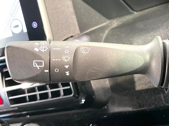 タント カスタムＲＳ　ターボ　純正９インチナビ　全周囲カメラ　両側電動スライドドア　スマートアシスト　アダプティブクルーズコントロール　ＥＴＣ　ドラレコ　シートヒーター　ＬＥＤヘッドライト　コーナーセンサー　スマートキー（32枚目）