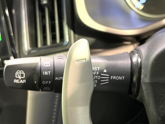 デリカＤ：５ Ｐ　４ＷＤ　純正１０インチナビ　全周囲カメラ　両側電動スライドドア　衝突被害軽減　レーダークルーズ　禁煙車　電動リヤゲート　パワーシート　ドラレコ　ＥＴＣ　純正１８アルミ　ＬＥＤヘッド（35枚目）