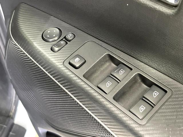 デリカＤ：５ Ｐ　４ＷＤ　純正１０インチナビ　全周囲カメラ　両側電動スライドドア　衝突被害軽減　レーダークルーズ　禁煙車　電動リヤゲート　パワーシート　ドラレコ　ＥＴＣ　純正１８アルミ　ＬＥＤヘッド（37枚目）