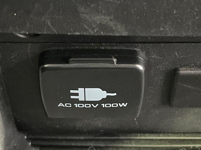 デリカＤ：５ Ｐ　４ＷＤ　純正１０インチナビ　全周囲カメラ　両側電動スライドドア　衝突被害軽減　レーダークルーズ　禁煙車　電動リヤゲート　パワーシート　ドラレコ　ＥＴＣ　純正１８アルミ　ＬＥＤヘッド（44枚目）