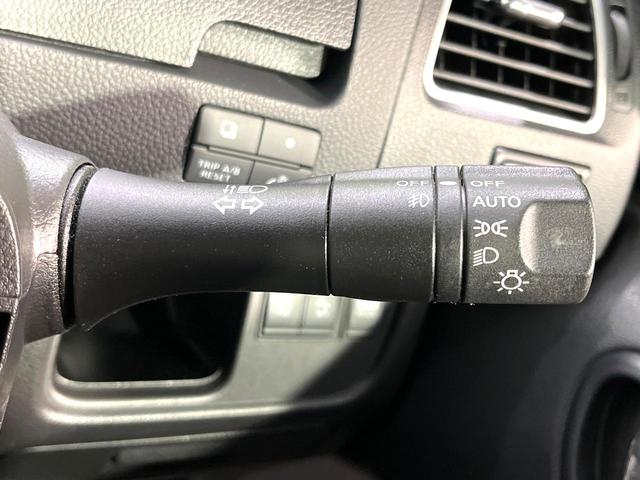 セレナ ハイウェイスター S-ハイブリッド Vセレクション 純正ナビ フリップダウンモニター バックカメラ 両側電動スライドドア リアオートエアコン クルーズコントロール 禁煙 HIDヘッドライト Bluetooth ロールサンシェード ETC(32枚目)