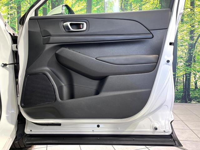 ヴェゼル ｅ：ＨＥＶ　Ｘ　純正ナビ　Ｂｌｕｅｔｏｏｔｈ　バックカメラ　ホンダセンシング　アダプティブクルーズ　ドラレコ　ＥＴＣ　電動パーキングブレーキ　ＬＥＤヘッドライト　パドルシフト　オートエアコン　オートライト　フルセグ（49枚目）