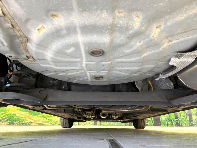 ノート X 純正ナビ スマートキー アイドリングストップ エアコン 電動格納ミラー 禁煙 パワーウインドウ プライバシーガラス パニティミラー シートリフター イモビライザー(19枚目)