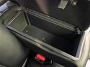 Ｄ　ナビ　ＥＴＣ　Ｂｌｕｅｔｏｏｔｈ　ＣＤ　フルセグ　キーレス　両側スライドドア　電動格納ミラー　アームレスト　アイドリングストップ　プライバシーガラス　フォグランプ（39枚目）