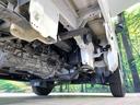 KCエアコン・パワステ農繁仕様 4WD セーフティサポート エアコン パワステ デフロック プロテクター付3方開荷台 リアゲートチェーン バックブザー スピーカー一体型AM/FMラジオ 手動ウインドウ(43枚目)