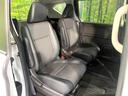 後部座席も気になるようなキズ・汚れやへたり等、大きなダメージはなく、良好な状態です。