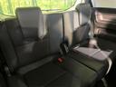 ３列目シートはもちろん状態良好☆大人でもゆったりと座って頂けますので、大人数でのお出かけもラクラクです♪ご家族で、気の知れた仲間で、ドライブに行くのが楽しみですね♪