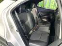 後部座席も気になるようなキズ・汚れやへたり等、大きなダメージはなく、良好な状態です。