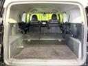後席を格納すると、これだけの広さが！シーンに合わせたシートアレンジで、大きな荷物も積むことが出来ます♪