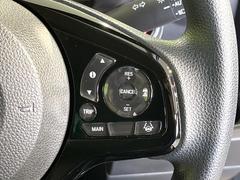 �ڥ����ץƥ��֥��롼������ȥ�����۹�®ƻϩ�Ǥ�Ĺ��Υ���Ԥ��ڤˡ�����ư��®�٤��ݤĥ��롼������ȥ����뤬�����ͷڸ������ƥ��Ϣ�Ȥ��������μ�ξ���Τ��Ƽִ֤��ݤĤ褦��®��Ĵ�ᤷ�Ƥ���ޤ����� 6