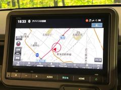 �ڽ��������ʥӡۿ͵��ν����ʥӤ������������ǥ�����ǽ�⽼�¤��Ƥ��ꡢ�£�������������³����Ф������Υ��ޥۤ�ͣУ��ץ쥤�䡼�β��ڤ������ǽ�������α�ž������˳ڤ����ʤ�ޤ����� 3