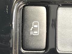 �ڥѥ���饤�ɥɥ��ۥ��ޡ��ȥ����䱿ž�ʤΥ����å��ǥ��饤�ɥɥ��γ��Ĥ���ǽ����ư�������Ϥ�����ƥɥ��򳫤���ɬ�פ�̵���������������ͤǤ⡢�Ť���ʪ����äƤ������饯�˳����Ĥ�Ǥ��ޤ��� 4