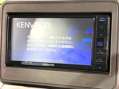 �ڣӣĥʥӡۿ͵��ΣӣĥʥӤ������������ǥ�����ǽ�⽼�¤��Ƥ��ꡢ�£�������������³����Ф������Υ��ޥۤ�ͣУ��ץ쥤�䡼�β��ڤ������ǽ�������α�ž������˳ڤ����ʤ�ޤ����� 3