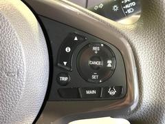 �ڥ����ץƥ��֥��롼������ȥ�����۹�®ƻϩ�Ǥ�Ĺ��Υ���Ԥ��ڤˡ�����ư��®�٤��ݤĥ��롼������ȥ����뤬�����ͷڸ������ƥ��Ϣ�Ȥ��������μ�ξ���Τ��Ƽִ֤��ݤĤ褦��®��Ĵ�ᤷ�Ƥ���ޤ����� 5