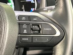 �ڥ졼�������롼������ȥ�����۹�®ƻϩ�Ǥ�Ĺ��Υ���Ԥ��ڤˡ�����ư��®�٤��ݤĥ��롼������ȥ����뤬�����ͷڸ������ƥ��Ϣ�Ȥ��������μ�ξ���Τ��Ƽִ֤��ݤĤ褦��®��Ĵ�ᤷ�Ƥ���ޤ����� 7