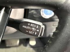 �ڥ졼�������롼������ȥ�����۹�®ƻϩ�Ǥ�Ĺ��Υ���Ԥ��ڤˡ�����ư��®�٤��ݤĥ��롼������ȥ����뤬�����ͷڸ������ƥ��Ϣ�Ȥ��������μ�ξ���Τ��Ƽִ֤��ݤĤ褦��®��Ĵ�ᤷ�Ƥ���ޤ����� 7