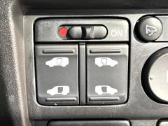 ��ξ¦�ѥ���饤�ɥɥ��ۥ��ޡ��ȥ����䱿ž�ʤΥ����å��Ǹ���ξ¦���饤�ɥɥ��γ��Ĥ���ǽ����ư�������Ϥ�����ƥɥ��򳫤���ɬ�פ�̵���������ʤ����ͤǤ��ñ�˳����Ĥ�Ǥ���Ŭ�Ǥ��� 5