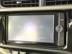 �ڽ����ʥӡۿ͵��ν����ʥӤ������������ǥ�����ǽ�⽼�¤��Ƥ��ꡢ�£�������������³����Ф������Υ��ޥۤ�ͣУ��ץ쥤�䡼�β��ڤ������ǽ�������α�ž������˳ڤ����ʤ�ޤ����� 3