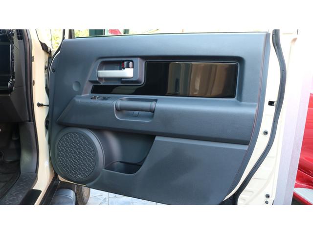 ＦＪクルーザー ファイナルエディション　◆純正ＯＰナビ◆純正ＯＰドライブレコーダー◆ＥＴＣ◆リヤカメラ◆クルーズコントロール◆クリアランスソナー（22枚目）