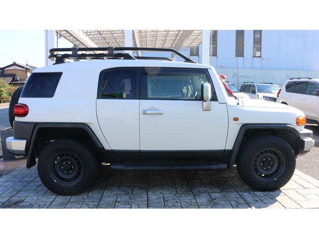 ＦＪクルーザー オフロードパッケージ　◆純正ルーフラック◆Ｒデフロック◆アルパインリヤモニター◆バックカメラ◆ＥＴＣ（11枚目）