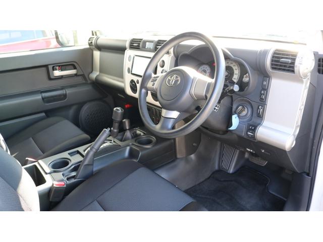 ＦＪクルーザー オフロードパッケージ　◆純正ルーフラック◆Ｒデフロック◆アルパインリヤモニター◆バックカメラ◆ＥＴＣ（27枚目）