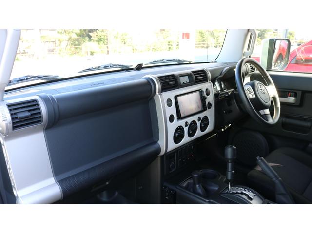 ＦＪクルーザー オフロードパッケージ　◆純正ルーフラック◆Ｒデフロック◆アルパインリヤモニター◆バックカメラ◆ＥＴＣ（41枚目）