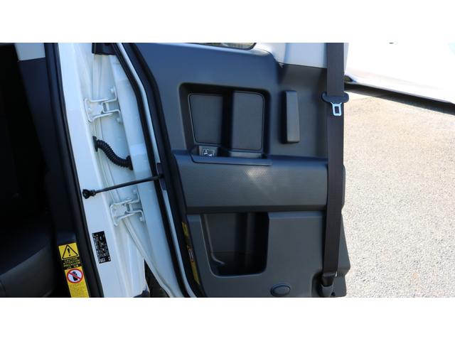 ＦＪクルーザー オフロードパッケージ　◆純正ルーフラック◆Ｒデフロック◆アルパインリヤモニター◆バックカメラ◆ＥＴＣ（53枚目）