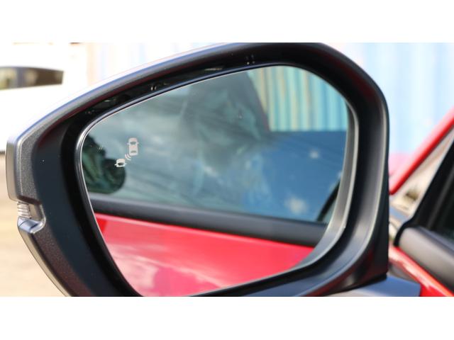 シビック タイプＲ　レーシングブラックパッケージ　ホンダセンシング　純正ナビ　フルセグＴＶ　バックモニター　ブラインドスポット　ＬＥＤヘッドライト　ＥＴＣ　ワイヤレス充電　純正１９インチＡＷ（18枚目）