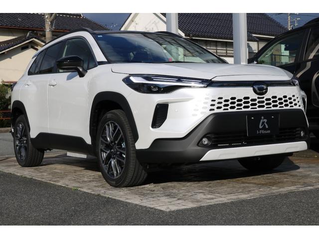 カローラクロス ハイブリッド　Ｚ　◆パノラマルーフ◆パノラミックビューモニター◆アダブティブハイビームシステム◆ブラインドスポットモニター◆ステアリングヒーター◆ＬＥＤリヤフォグランプ◆シートヒーター◆おくだけ充電◆ＥＴＣ２．０（5枚目）