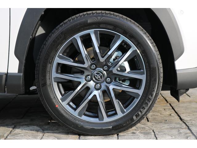 カローラクロス ハイブリッド　Ｚ　◆パノラマルーフ◆パノラミックビューモニター◆アダブティブハイビームシステム◆ブラインドスポットモニター◆ステアリングヒーター◆ＬＥＤリヤフォグランプ◆シートヒーター◆おくだけ充電◆ＥＴＣ２．０（17枚目）