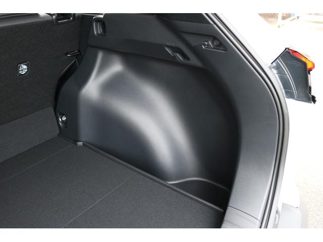 カローラクロス ハイブリッド　Ｚ　◆パノラマルーフ◆パノラミックビューモニター◆アダブティブハイビームシステム◆ブラインドスポットモニター◆ステアリングヒーター◆ＬＥＤリヤフォグランプ◆シートヒーター◆おくだけ充電◆ＥＴＣ２．０（58枚目）