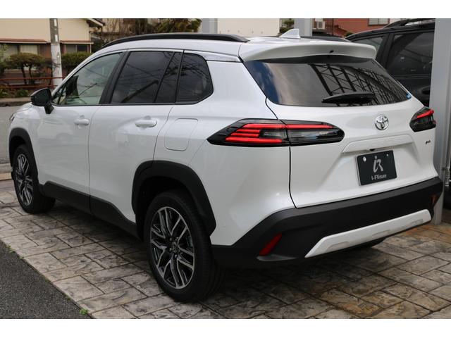 カローラクロス ハイブリッド　Ｚ　◆パノラマルーフ◆パノラミックビューモニター◆アダブティブハイビームシステム◆ブラインドスポットモニター◆ステアリングヒーター◆ＬＥＤリヤフォグランプ◆シートヒーター◆おくだけ充電◆ＥＴＣ２．０（65枚目）