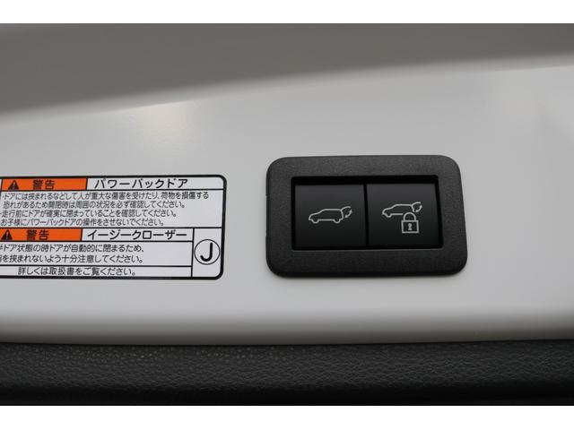 カローラクロス ハイブリッド　Ｚ　◆パノラマルーフ◆パノラミックビューモニター◆アダブティブハイビームシステム◆ブラインドスポットモニター◆ステアリングヒーター◆ＬＥＤリヤフォグランプ◆シートヒーター◆おくだけ充電◆ＥＴＣ２．０（70枚目）