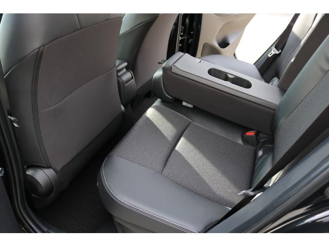 ヤリスクロス ハイブリッドＺ　◆アダプティブハイビームシステム◆カラーヘッドアップディスプレイ◆寒冷地仕様◆ハンズフリーパワーバックドア◆トヨタＴＭ＋ＰＶＭ＋ＰＫＳＢ◆バイカラーＬＥＤフォグランプ◆フロアマット（54枚目）